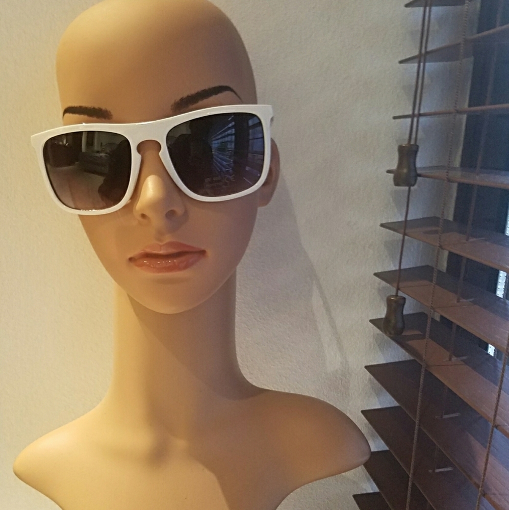 Retro white Sunglasses